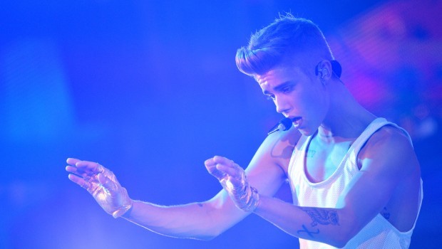 Beliebers vs Killers: La guerra dei cloni impazza su Twitter