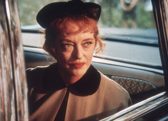 Bette Davis: 25 curiosità sugli Occhi di Hollywood