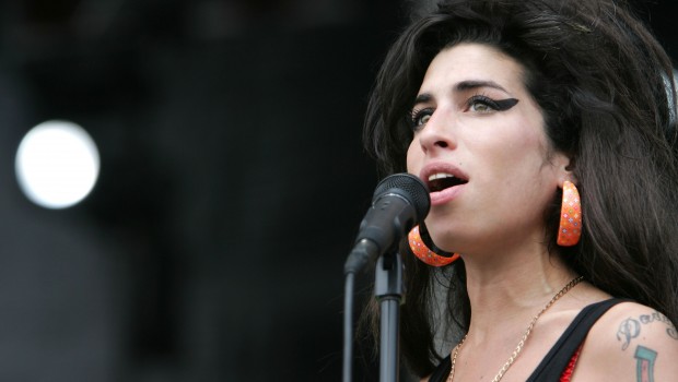 Il regista di Senna dirigerà un documentario su Amy Winehouse
