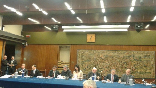 Concerto Primo Maggio 2013, Geppi Cucciari su Fibra: “L’avrei invitato e per espiazione gli avrei fatto leggere testo contro femminicidio”