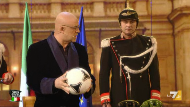 Crozza nel paese delle meraviglie – 5 aprile 2013