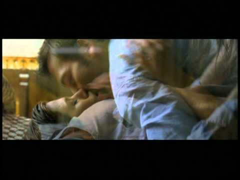 Derailed trailer ita