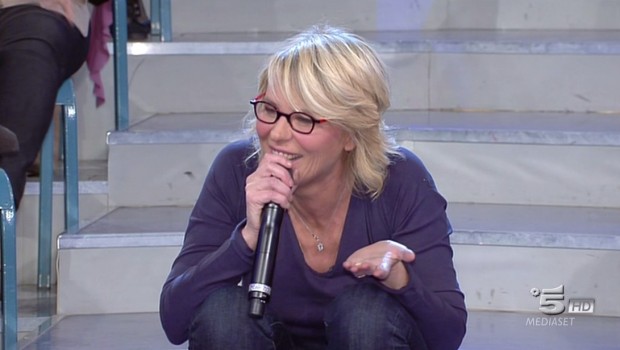 Amici, Maria De Filippi a TvBlog: “Per la Carlucci non c’è sfida? Lo dicono tutti il giorno prima, poi fanno i comunicati sui dati auditel”
