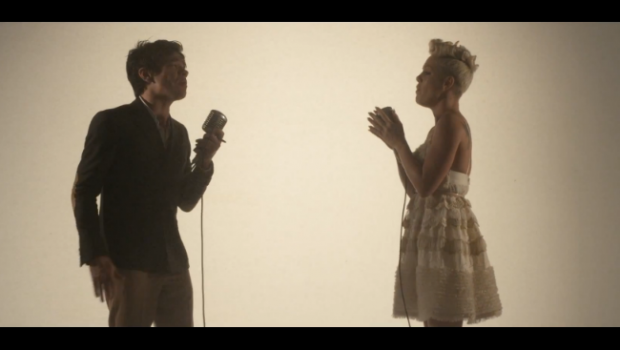 Pink feat Nate Ruess, Just Give Me a Reason: recensione, critica, curiosità e successo in classifica