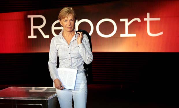 Programmi tv stasera, domenica 7 aprile 2013: di tutto, di più tra Report, Le Crociate, la MotoGP e Un Medico in Famiglia