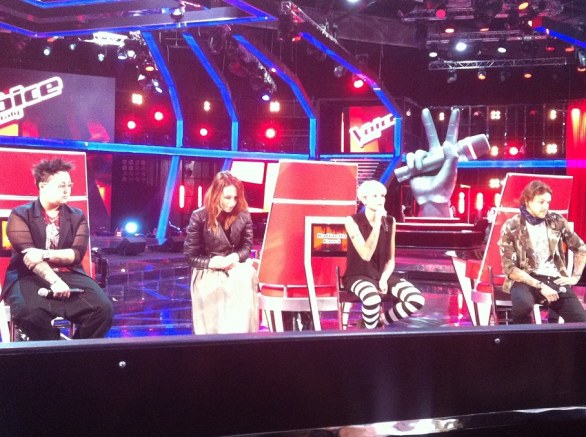 The Voice of Italy, i finalisti in conferenza stampa: Veronica De Simone autrice, Timothy Cavicchini bello ma non dannato, Silvia Capasso e Elhaida Dani bocciate ad Amici