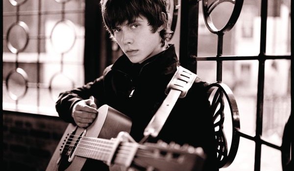 Jake Bugg: “I talent fanno emergere persone con talento, ma si parla più di popolarità che di musica” – intervista Soundsblog