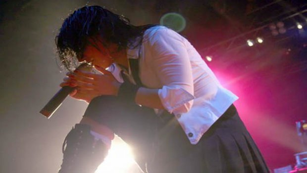 Lacuna Coil, Cristina Scabbia non vuole l’uomo che puzza