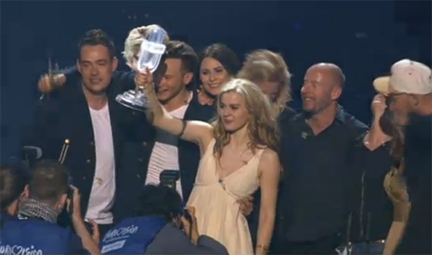 Eurovision Song Contest 2013, vince la Danimarca con Emmelie De Forest. Marco Mengoni è settimo.