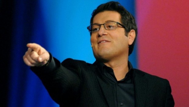 Enrico Papi resta a Mediaset: Top One è il nuovo game show di Italia 1 dal 20 maggio 2013