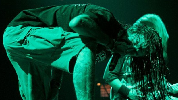 Randy Blythe lancia l’appello: ‘Siate responsabili ai concerti’