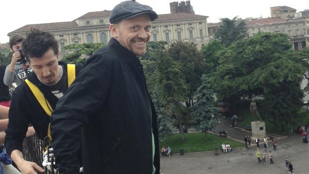 Max Pezzali: “Mai giudice ad X Factor perché sono troppo buono. Giuliano Sangiorgi e Cesare Cremonini i cantautori del nuovo millennio”