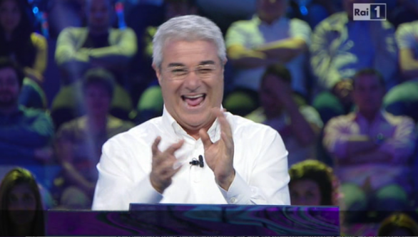 Reazione a catena, Pino Insegno sempre più D’Ursizzato?