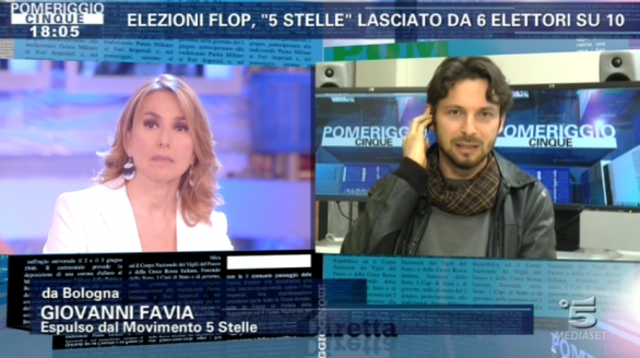 Pomeriggio Cinque, Favia e Mussolini contro Grillo. La d’Urso “recita” il ruolo dell’avvocato?