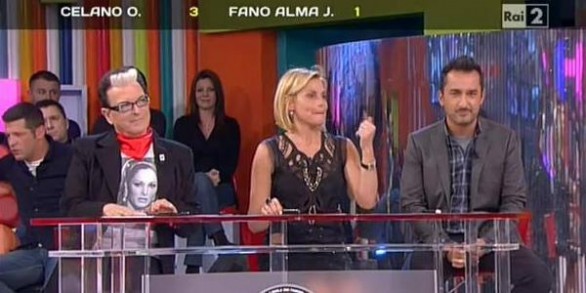 Nicola Savino gnorri su Libero: “Non so niente di Quelli che, ma ne so di calcio”.