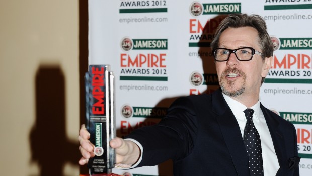 Flying Horse: Gary Oldman alla regia del biopic su Eadweard Muybridge