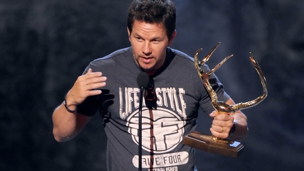 American Desperado: Mark Wahlberg ancora diretto da Peter Berg dopo Lone Survivor