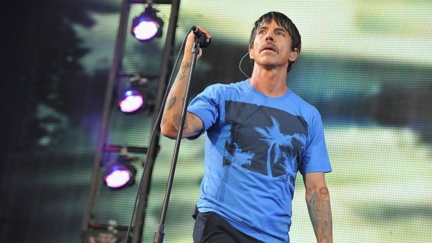 Anthony Kiedis dei Red Hot Chili Peppers, rissa con una guardia del corpo che non lo riconosce