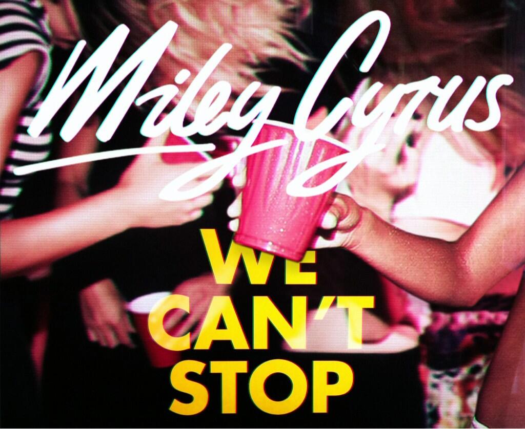 Miley Cyrus, We Can’t Stop: scatti dal set del video