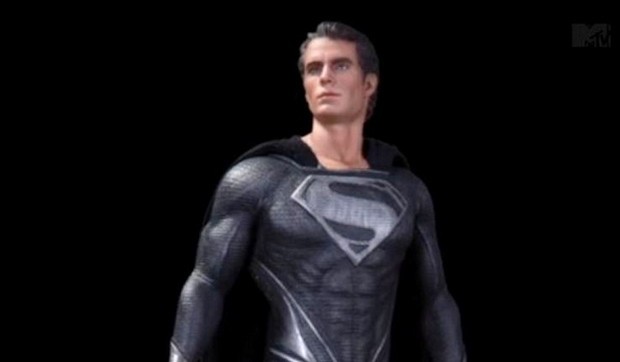 Comic-Con 2013: la statua speciale black del reboot L’uomo d’acciaio