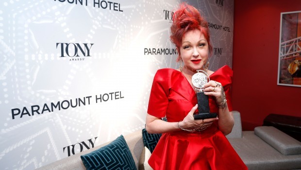 Cyndi Lauper compie sessant’anni: da “Girls Just Want to have fun” ai Tony Awards 2013 per Kinky Boots