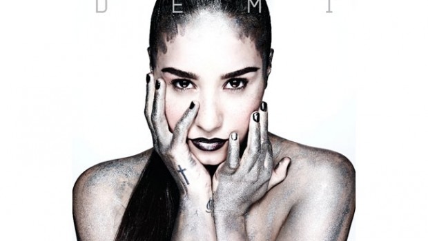 Demi Lovato, Demi: recensione del web e dei lettori