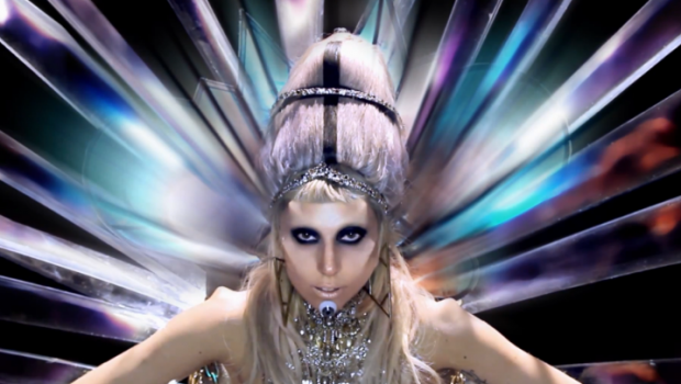Lady Gaga accusata di plagio dall’artista Orlan