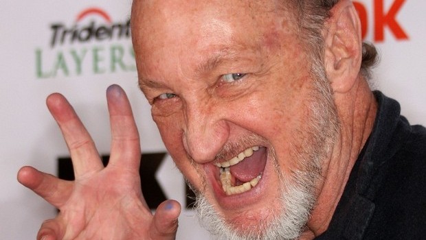 Robert Englund compie 66 anni – Auguri a Freddy Krueger in 10 film
