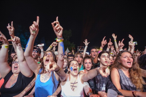 Le dieci canzoni più storpiate dagli italiani secondo Spotify: la playlist