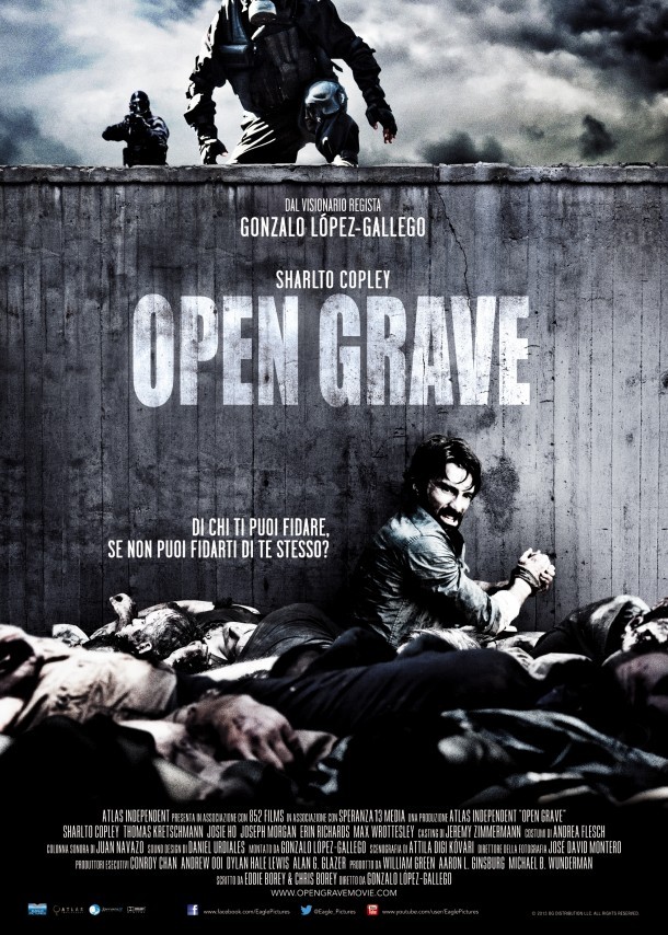 Open Grave – locandina italiana dell’horror con Sharlto Copley