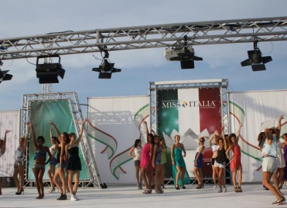 Miss Italia 2013, le concorrenti verso le prefinali: assegnate le prime fasce
