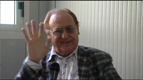 GFF 2013, Renzo Arbore a TvBlog: “La tv di oggi impoverisce il pubblico. Sanremo? Non è la mia platea”. E su Grillo e politica…
