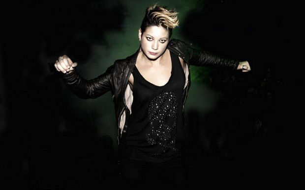 SarahJane Olog – Telling on you: Testo e Video Ufficiale
