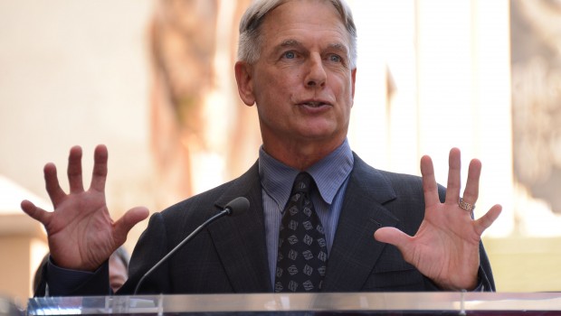 Ashton Kutcher e Mark Harmon sono (ancora) gli attori più pagati delle serie tv