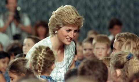 Lady Diana: fu omicidio? Ricordiamo la canzone con cui la omaggiò Elton John