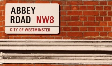 Beatles, 8 Agosto 1969 ad Abbey Road: l’anniversario della foto più famosa