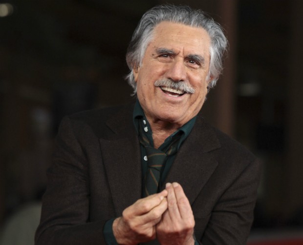 Lando Buzzanca: “Ma quale suicidio! Mi sono tagliato con un bicchiere”