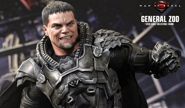 L’uomo d’acciaio – action figure Hot Toys del Generale Zod di Michael Shannon