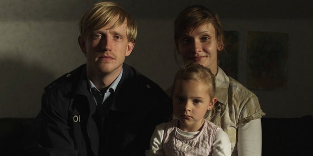 Die Frau des Polizisten (The Police Officer’s Wife): Recensione in Anteprima del film di Philip Gröning