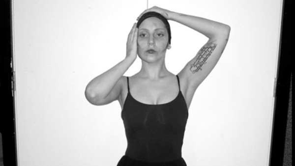 Lady Gaga agli MTV Video Music Awards 2013: “Sarà la performance più fisicamente coinvolgente che abbia mai fatto”