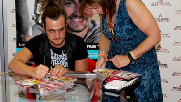 Valerio Scanu: “Quelli che rinnegano il talent dopo averlo fatto? Son dei poveracci!”