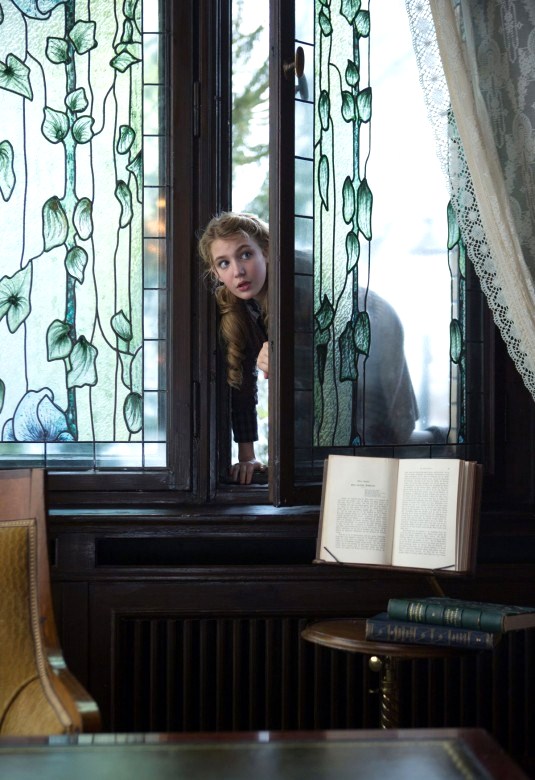 The Book Thief – prime immagini del dramma con Geoffrey Rush ed Emily Watson