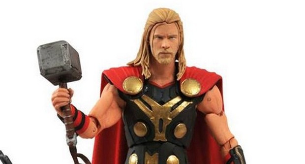 Thor: The Dark World – svelata la prima action figure ufficiale di Chris Hemsworth