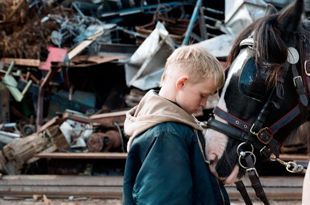 The Selfish Giant: trailer del film di Clio Barnard premiato a Cannes 2013