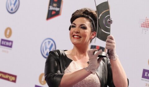 Caro Emerald è incinta: spostate le date inglesi del tour 2014
