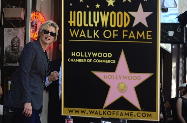 Jane Lynch riceve la stella alla Walk of Fame di Hollywood