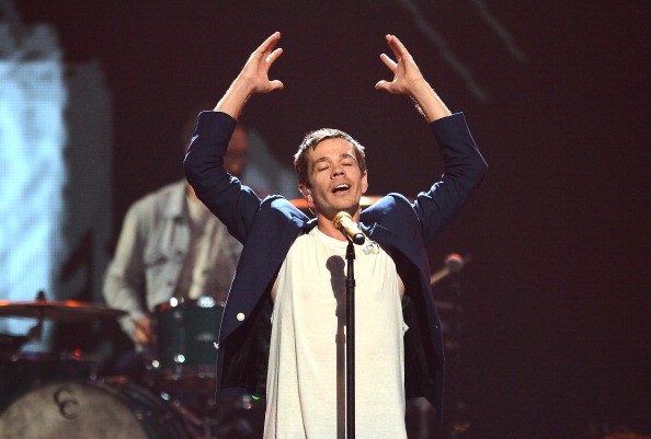 Nate Ruess dei Fun. con i Queen a Las Vegas