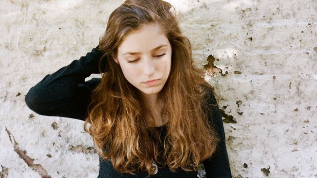 Birdy, l’EP Breathe in anteprima streaming: il disco Fire Within esce il 24 Settembre