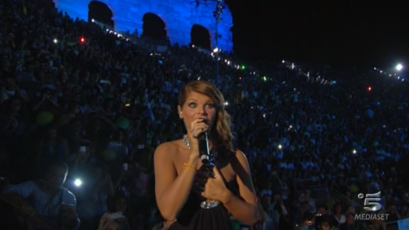 Ospiti in tv sabato 21 e domenica 22 settembre 2013 – Belen a Verissimo, l’Amoroso a Italia’s got talent