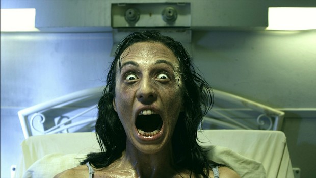 Asmodexia – trailer e foto dell’horror spagnolo con esorcismi